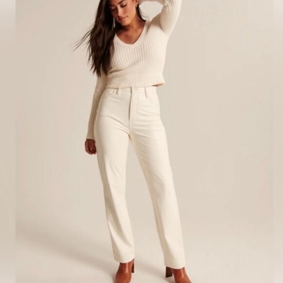 Abercrombie & Fitch The 90s Straight Ultra High Rise Faux Leather White 24S - Picture 6 of 6